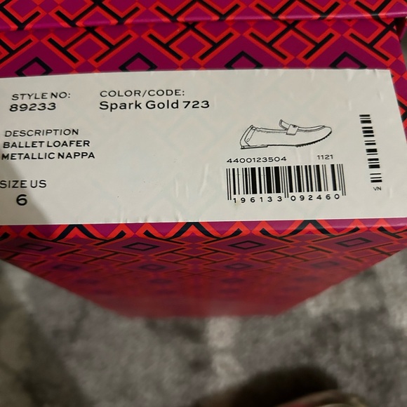 Tory Burch gold flats - Picture 5 of 5